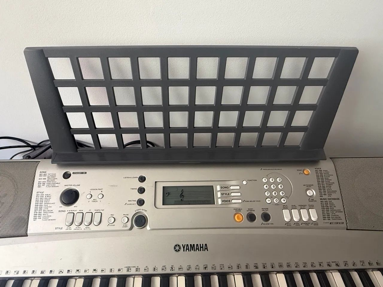 Teclado Yamaha PSR 313 - Foto 5