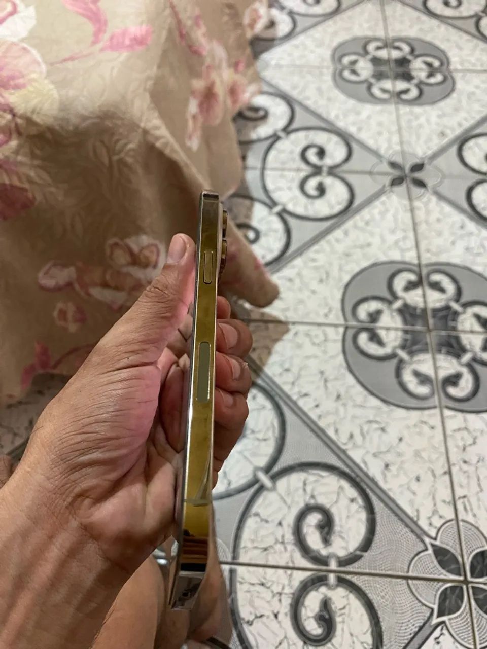 Vendo ou troco iPhone 14 Pro Max  - Foto 2