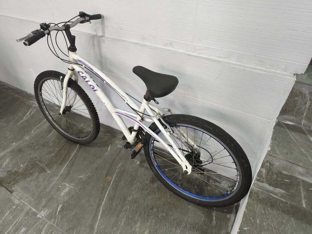 Bicicleta  - Foto 2