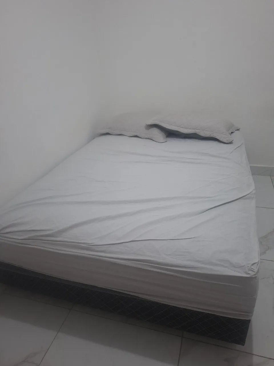 Cama box integrada (junta)