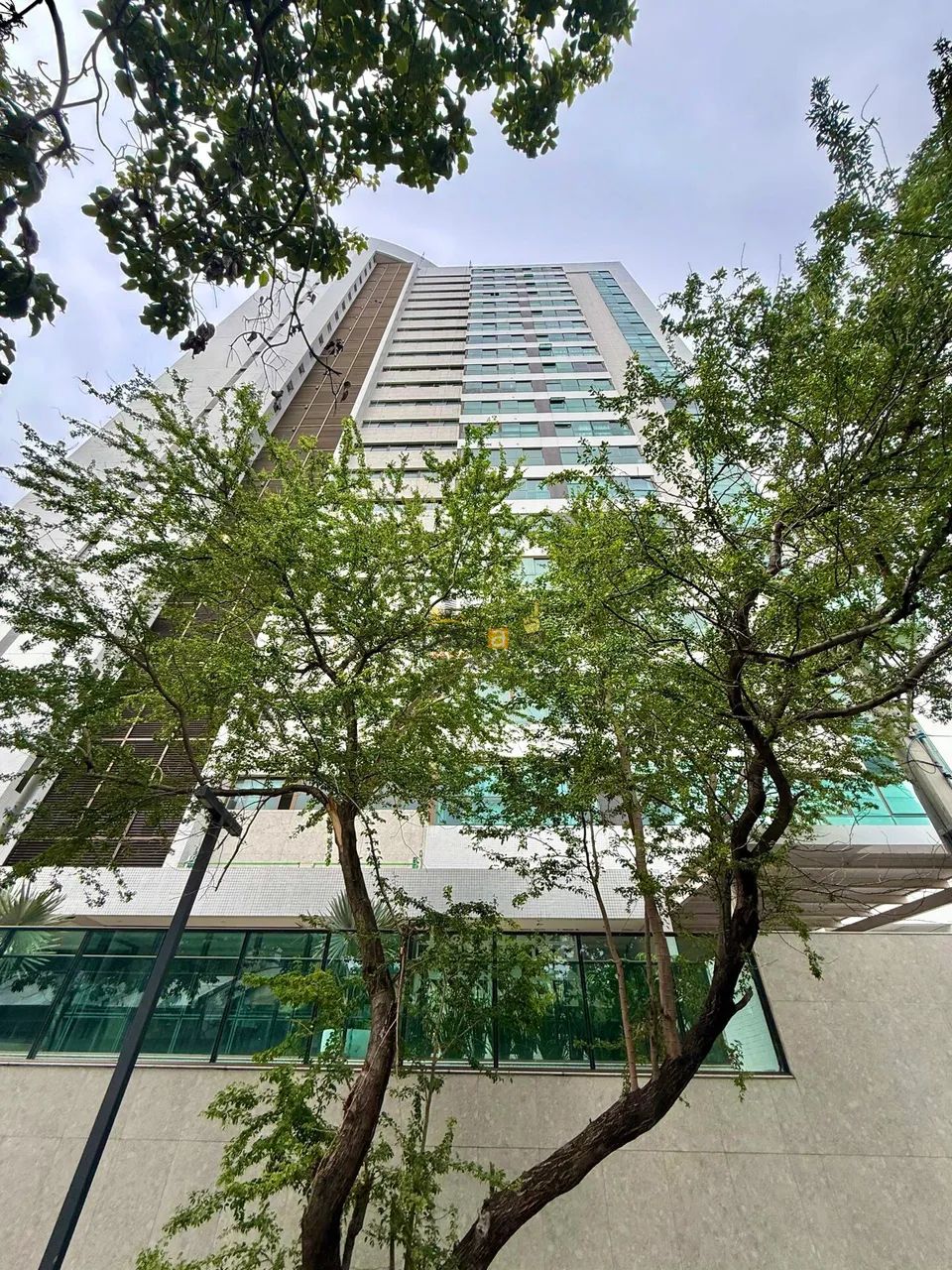 Apartamento 4 suítes Andar Alto no Mirante Capibaribe