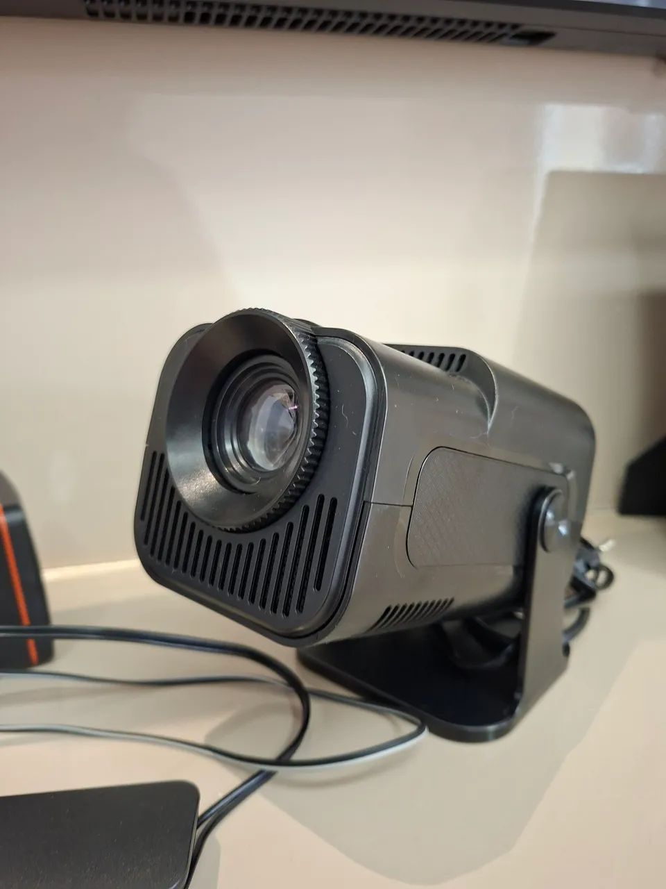 Mini Projetor - Novo - Foto 2