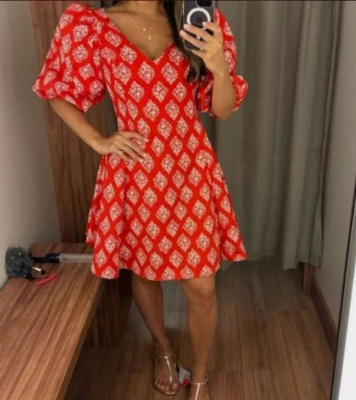 Vestido vermelho Renner