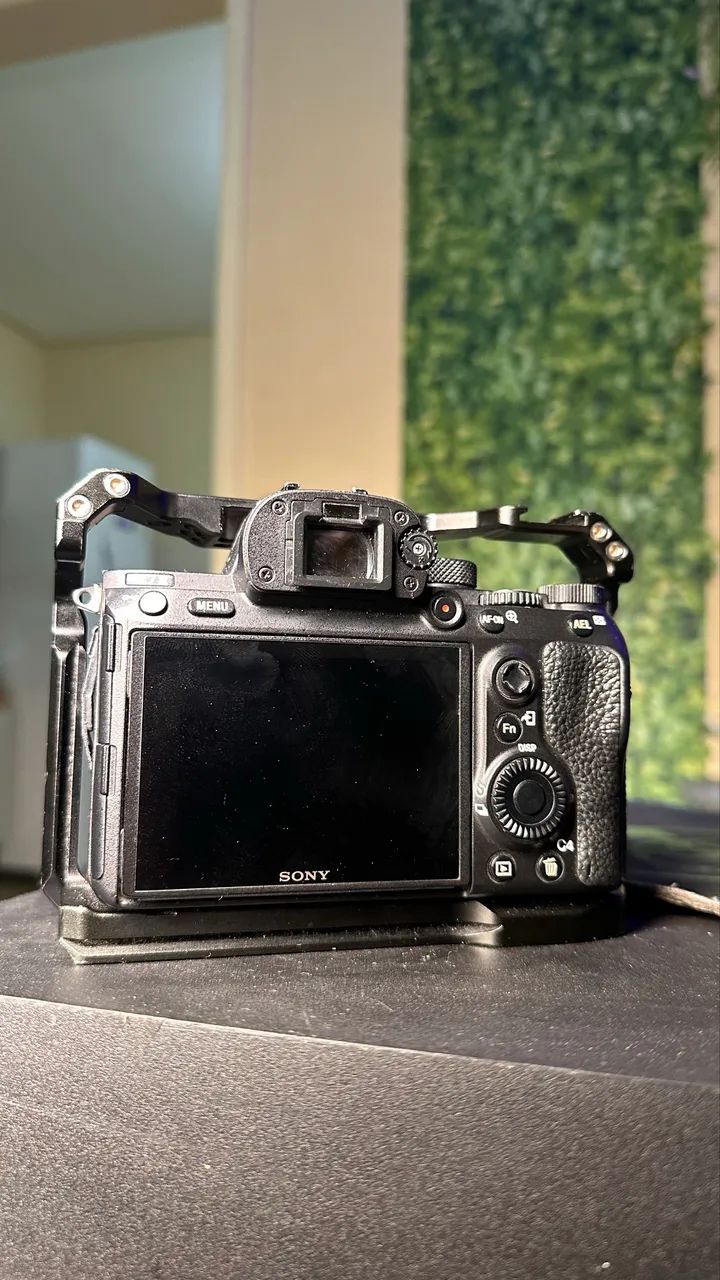 A7iii - (corpo) + Cage Smallring - Foto 3