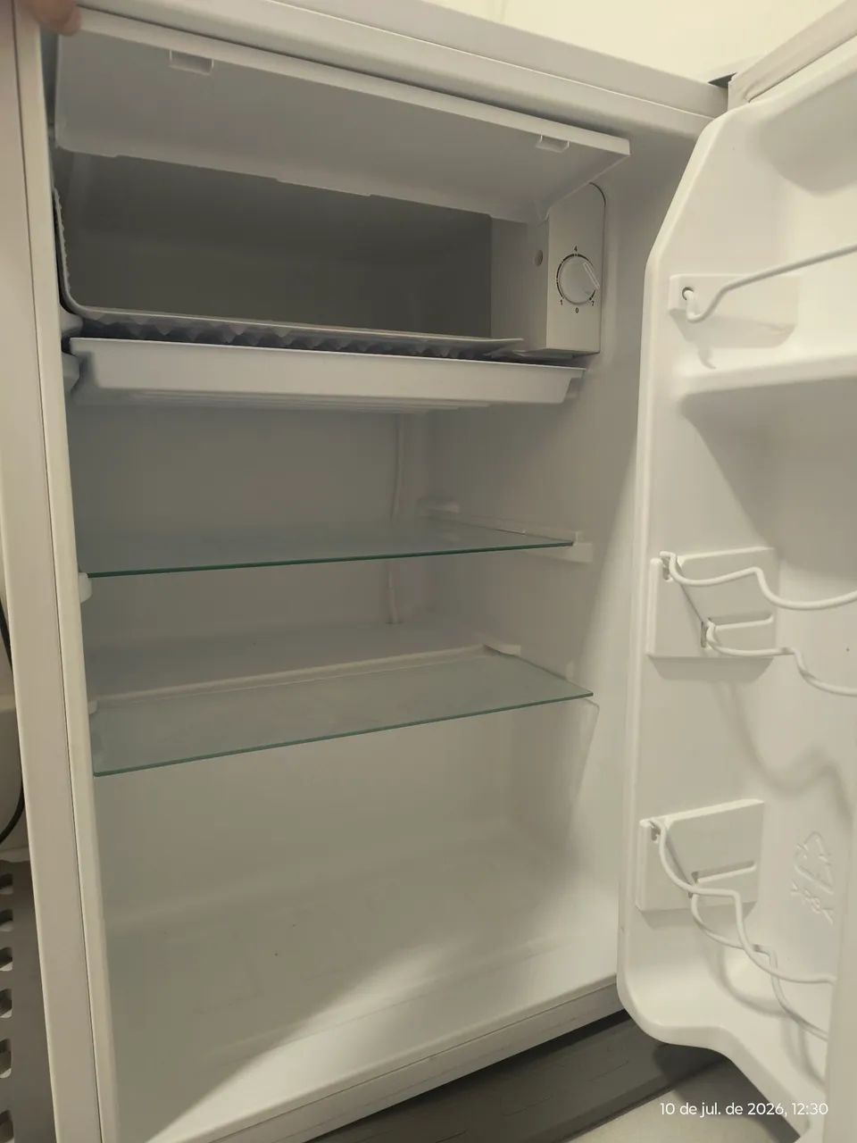 Vendo um Frigobar  - Foto 2