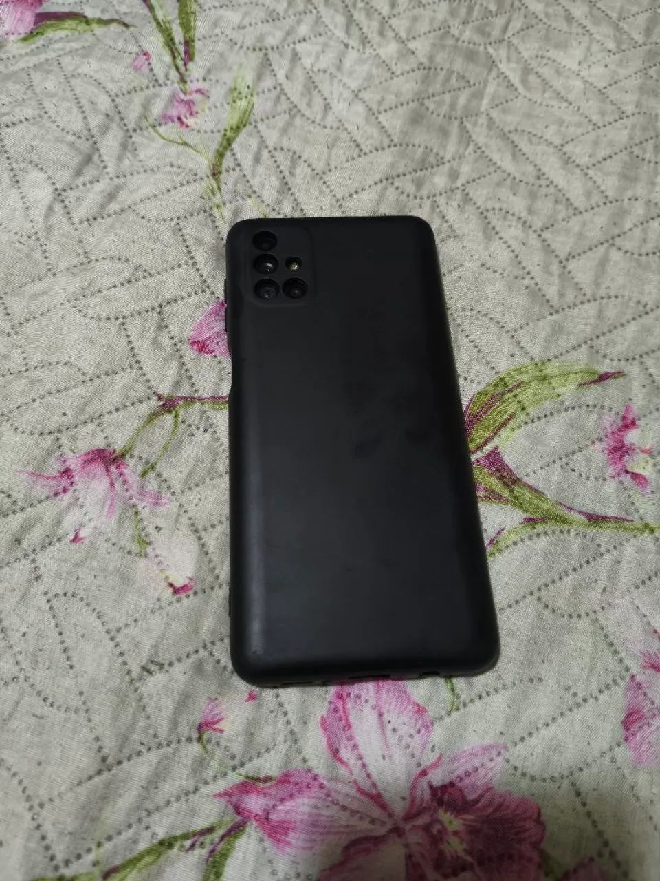 Vendo celular Samsung M51, tenho nota fiscal - Foto 2