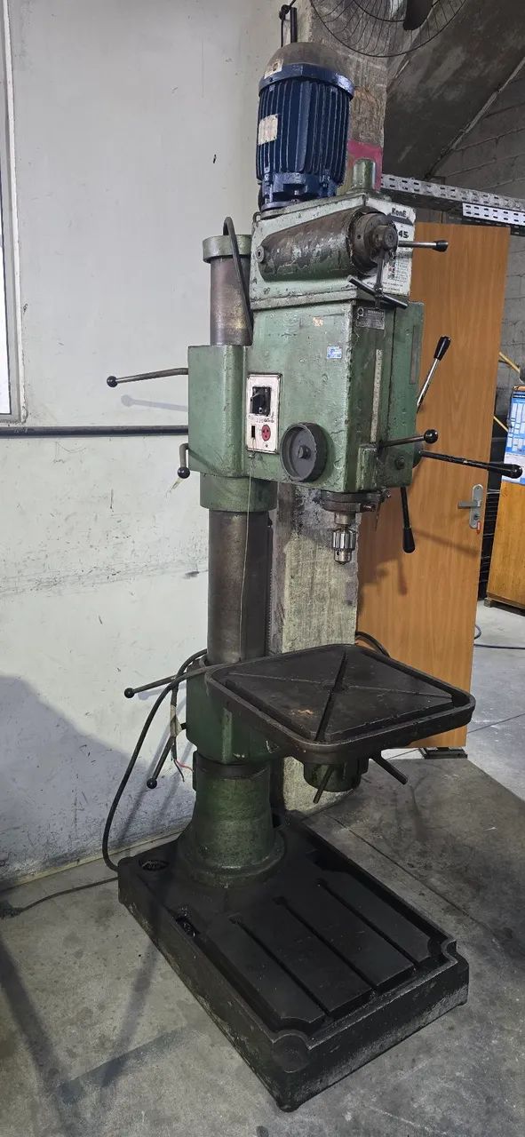 Furadeira de coluna Kone k45 usada  - Foto 2