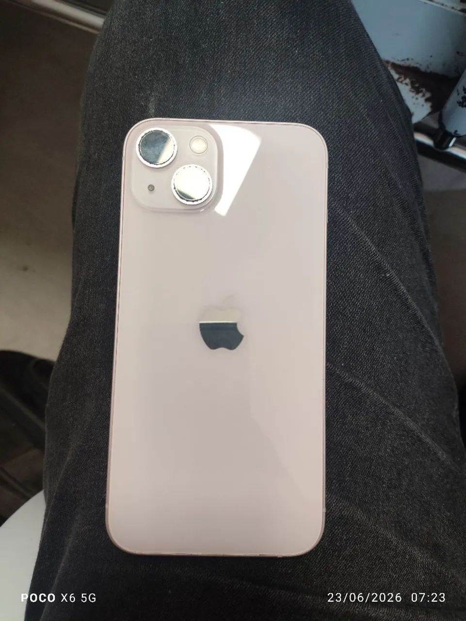 iPhone 13 normal 