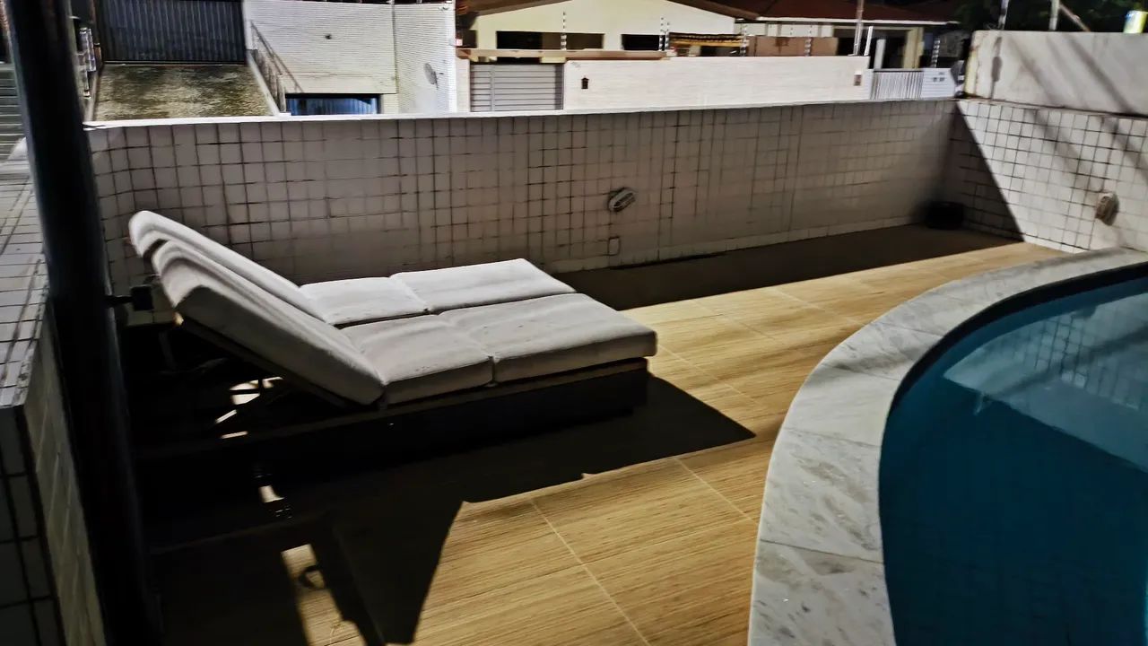Espreguiçadeira dois lugares com almofada  - Foto 2
