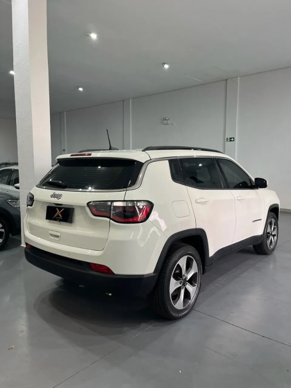 Jeep Compass Longitude 2.0 4X2 Flex 16V Aut. 2018 - Foto 4