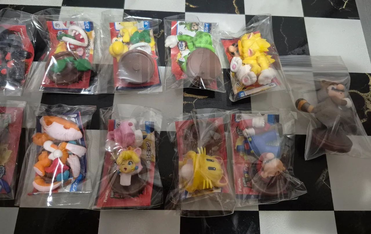 Coleção Mario Chocoegg 3d World quase completa 13/16 - Foto 3