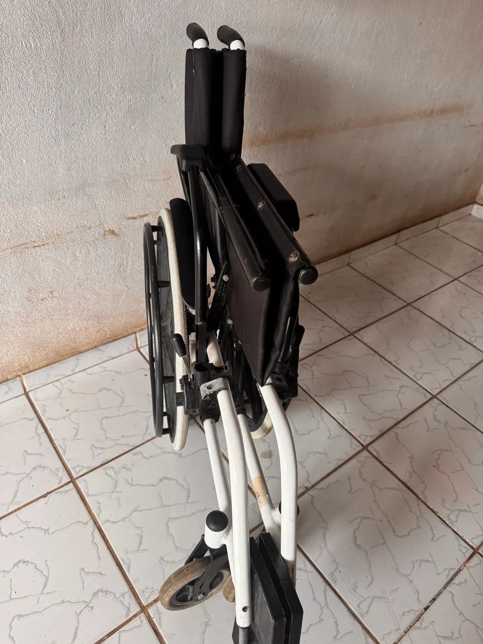 Cadeira de Rodas  - Foto 2