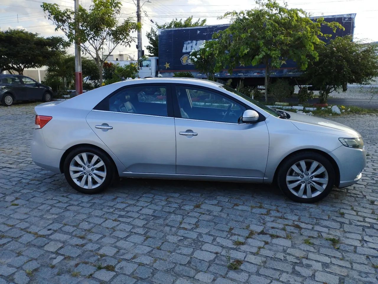 KIA Cerato Cerato 1.6 16V Aut. 2012