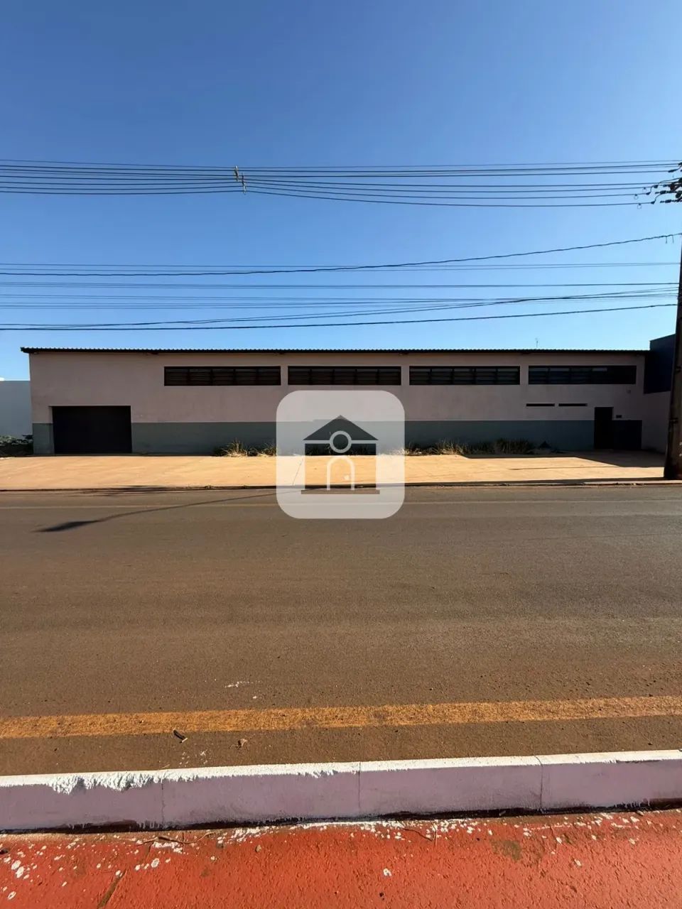 Galpão em avenida para locação bairro Villa dos Ypes - Foto 2