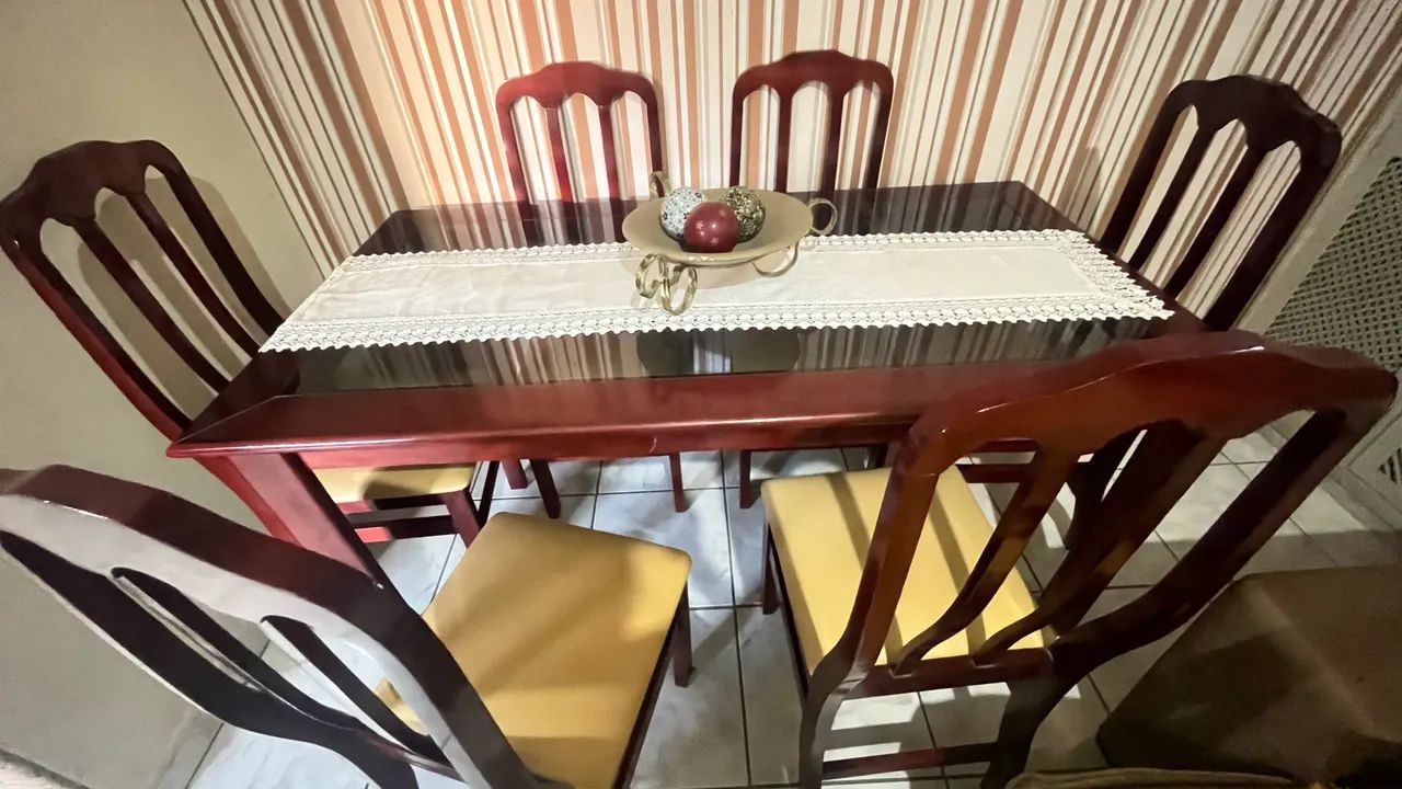 Mesa de madeira 