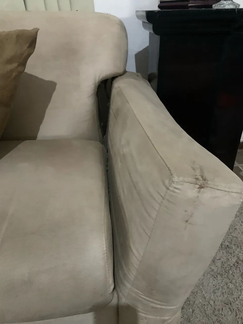 Sofa em couro + Almofadas + Tapete+ quadro  - Foto 5