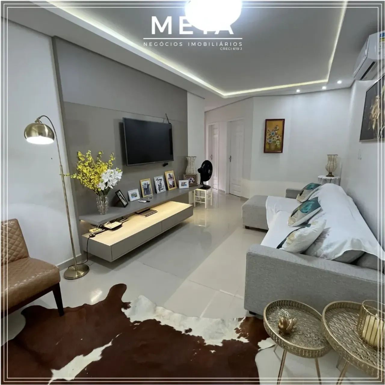VENDE-SE CASA NO BAIRRO PARAVIANA | AMPLA, SOFISTICADA E COM ÁREA DE LAZER COMPLETA - Foto 2