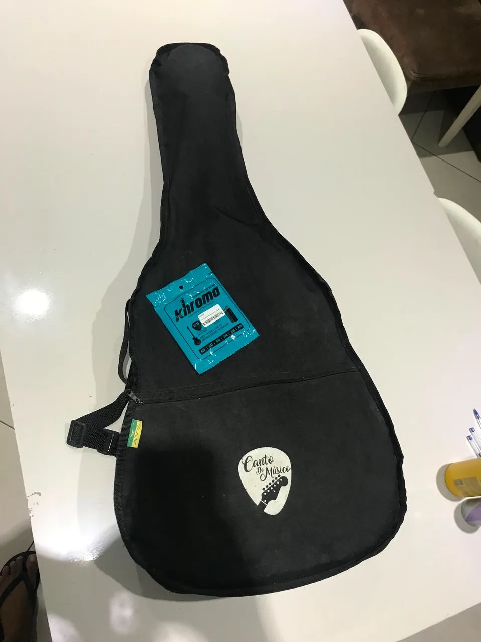 Violão sem marcar de uso 