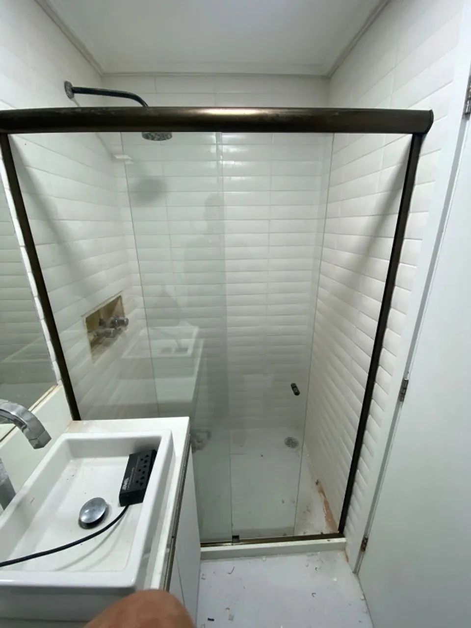 box de banheiro e afins, trabalhamos sobre medida! - Foto 3