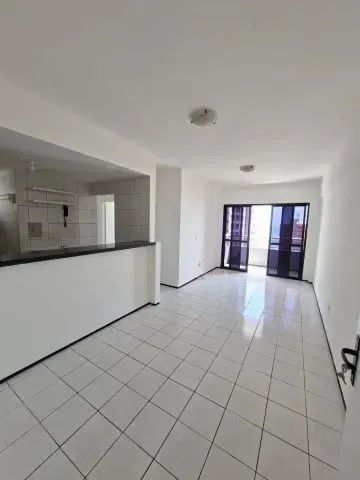 Apartamento com 68m² no bairro Meireles. 2 quartos sendo 1 suíte. - Foto 2