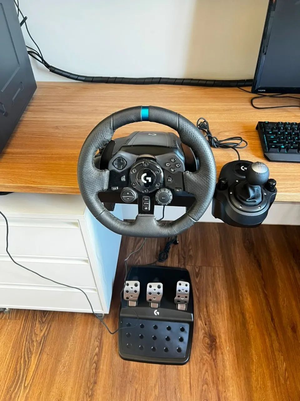 Logitech G923 + Câmbio | PS5, PS4 e PC | Excelente Estado - Foto 2