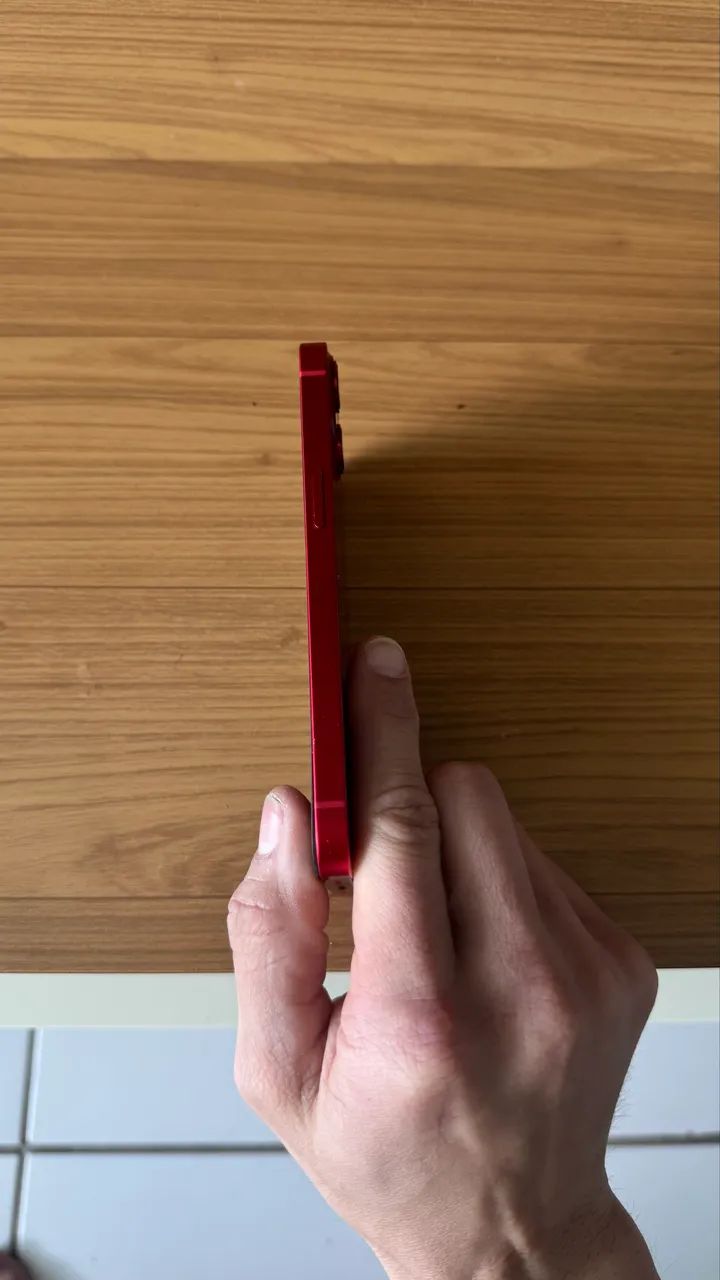 iPhone 13 - 128GB Vermelho - Foto 2