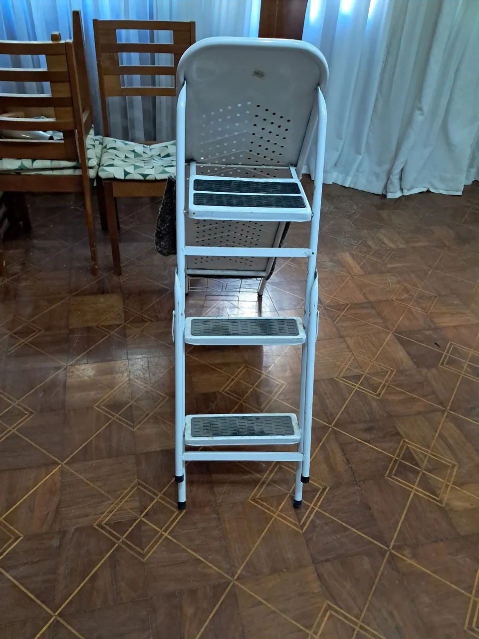 Tábua de passar e escada (2 em 1) - Foto 3