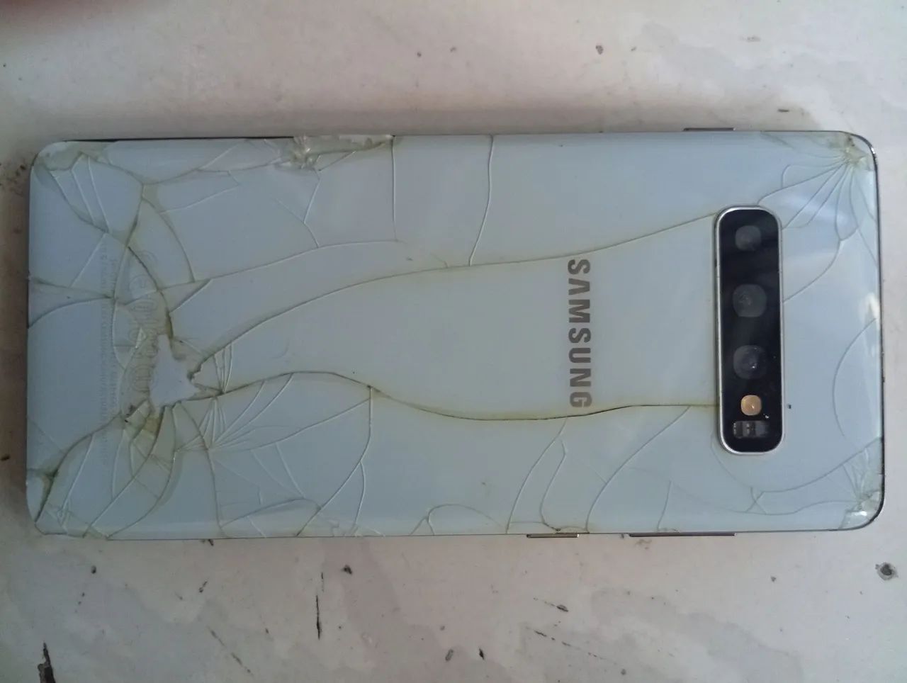 Samsung S10+ com defeito na tela - Foto 3