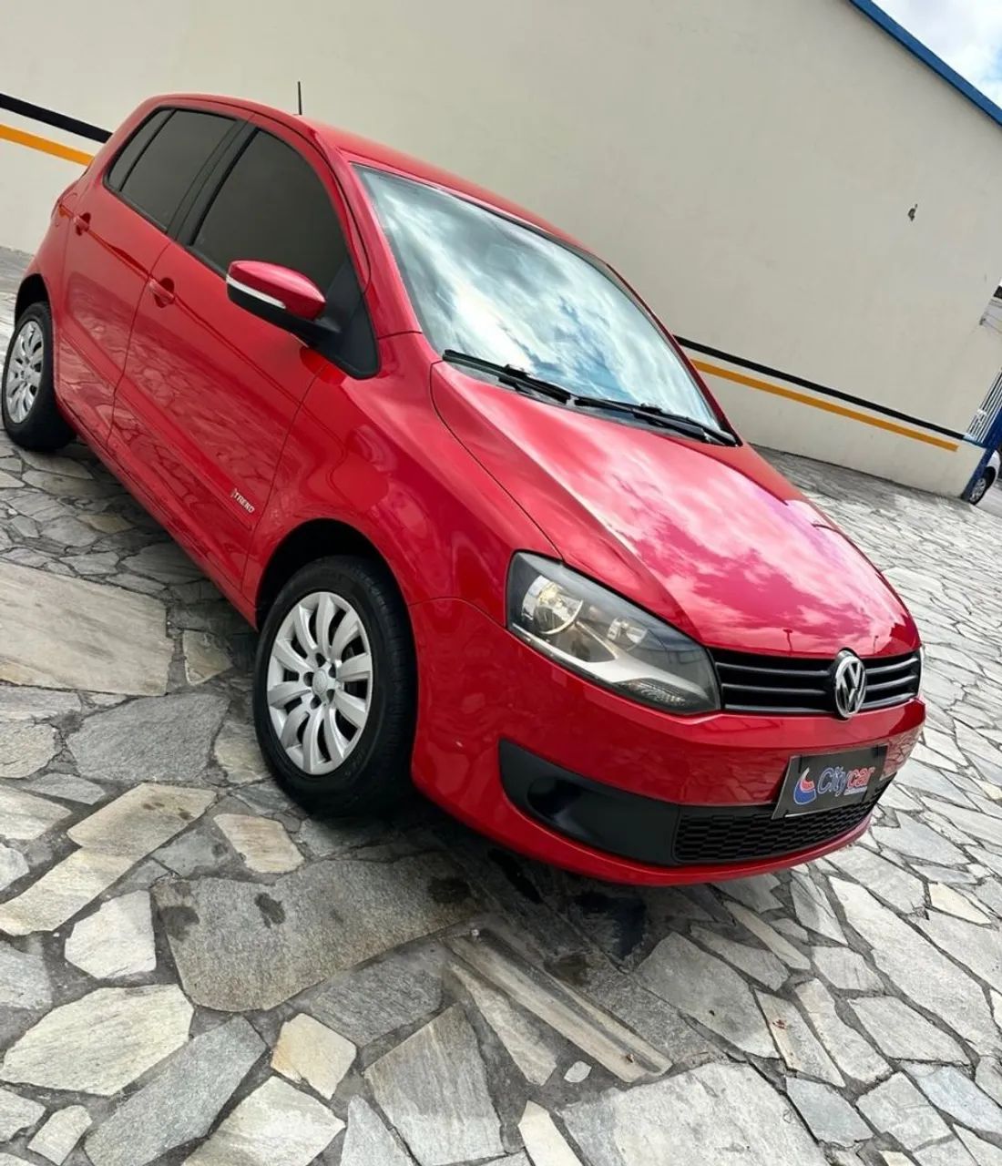 Volkswagen Fox 1.0 MI Total Flex 8V 5P 2014 - Foto 3