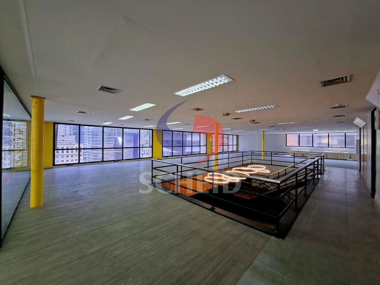 Locação Conjunto Comercial na Vila Olimpia com 940 m2