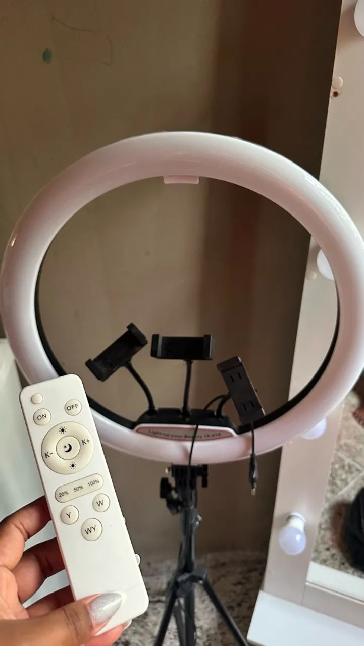 Vendo Ring Light Led Grande Iluminador 46cm 18 Polegadas + Tripé + controle - Foto 2