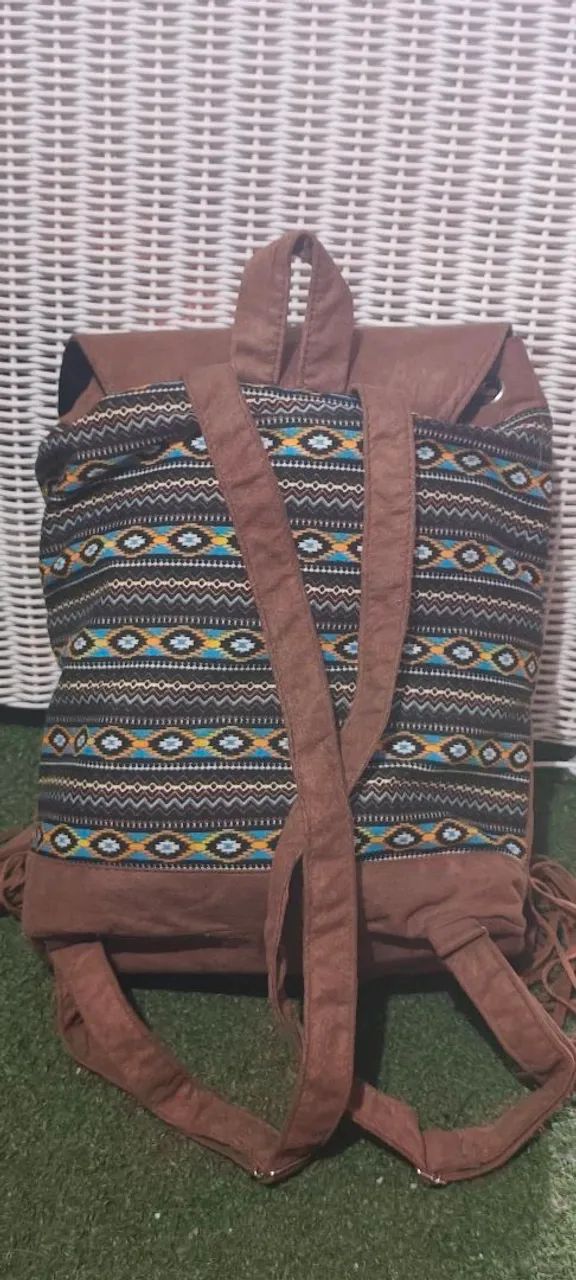 Mochila Estilo Boho com Franjas - 35 cm - Foto 3