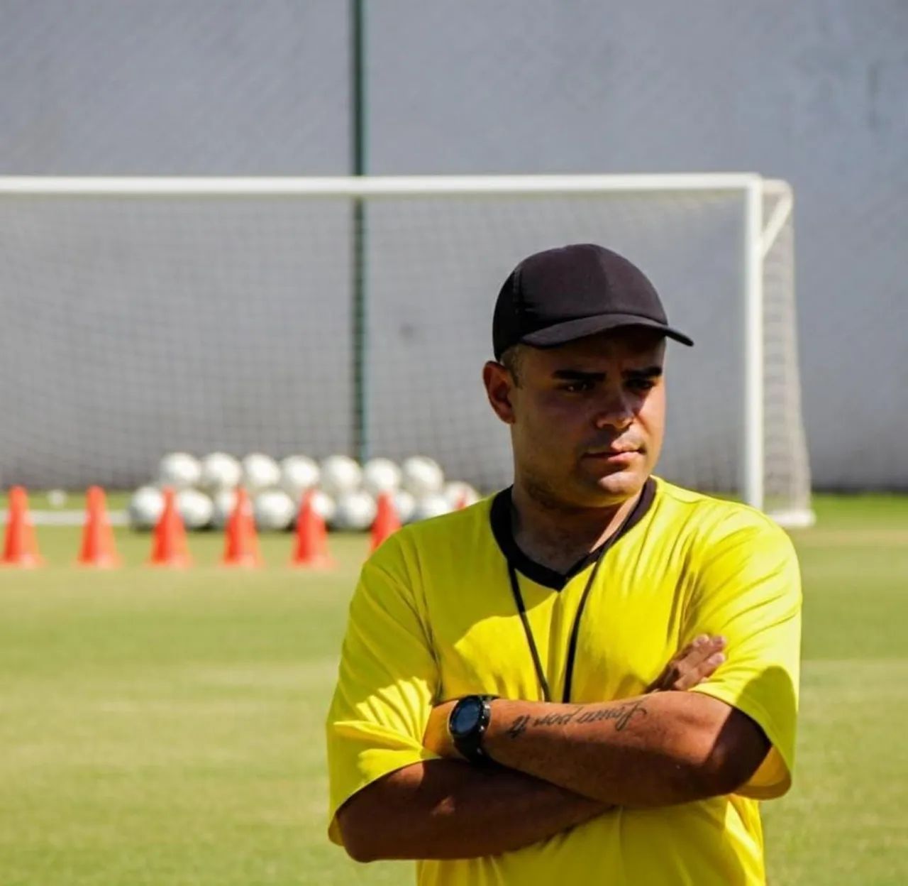 Professor de ginástica laboral e futebol 