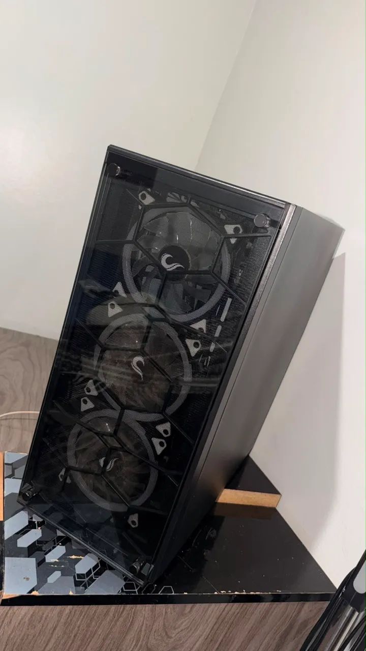 Gabinete Gamer Wheel Jack Black + 6 fans e controladora - Foto 5