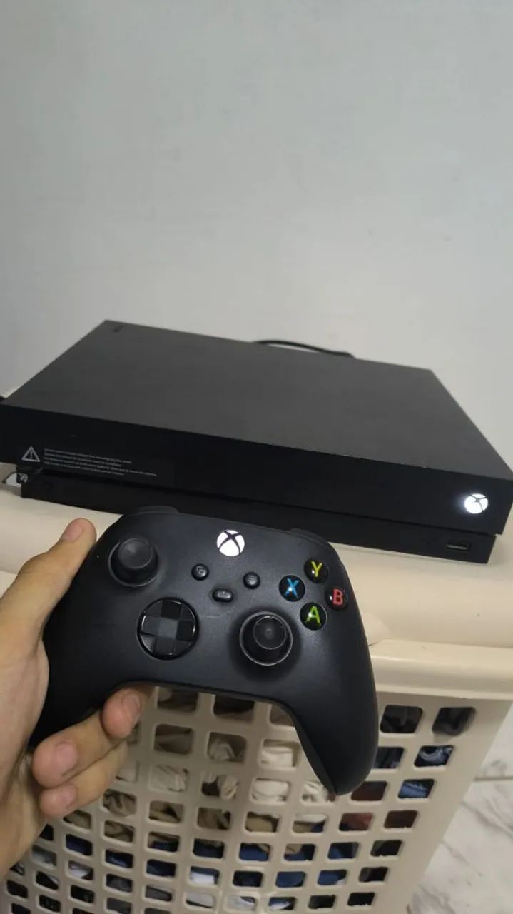 Xbox one x 