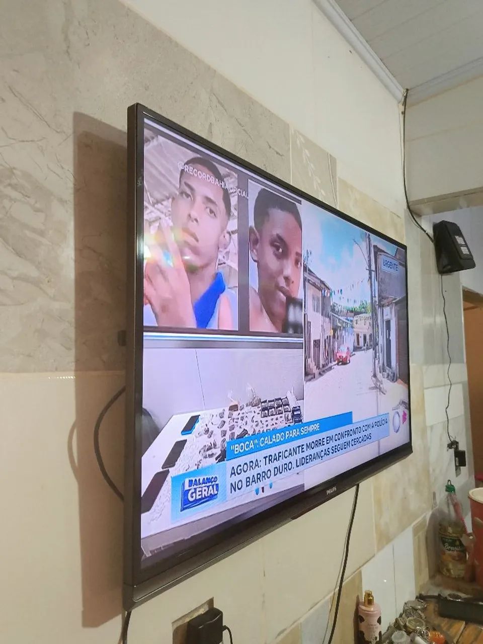 TV de LED 43 polegadas nova Philips  - Foto 3