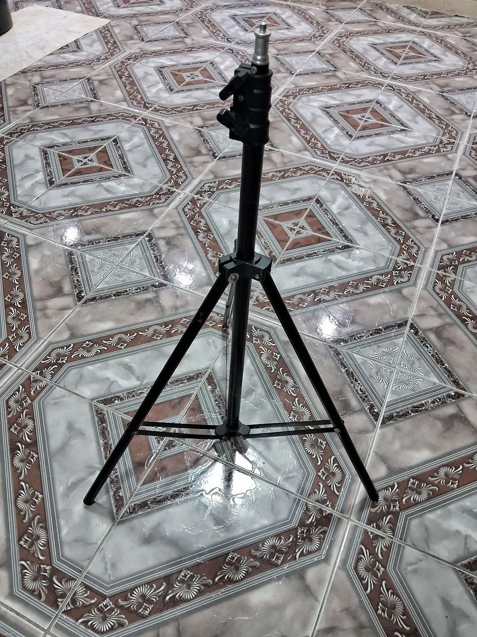 Tripé Novo