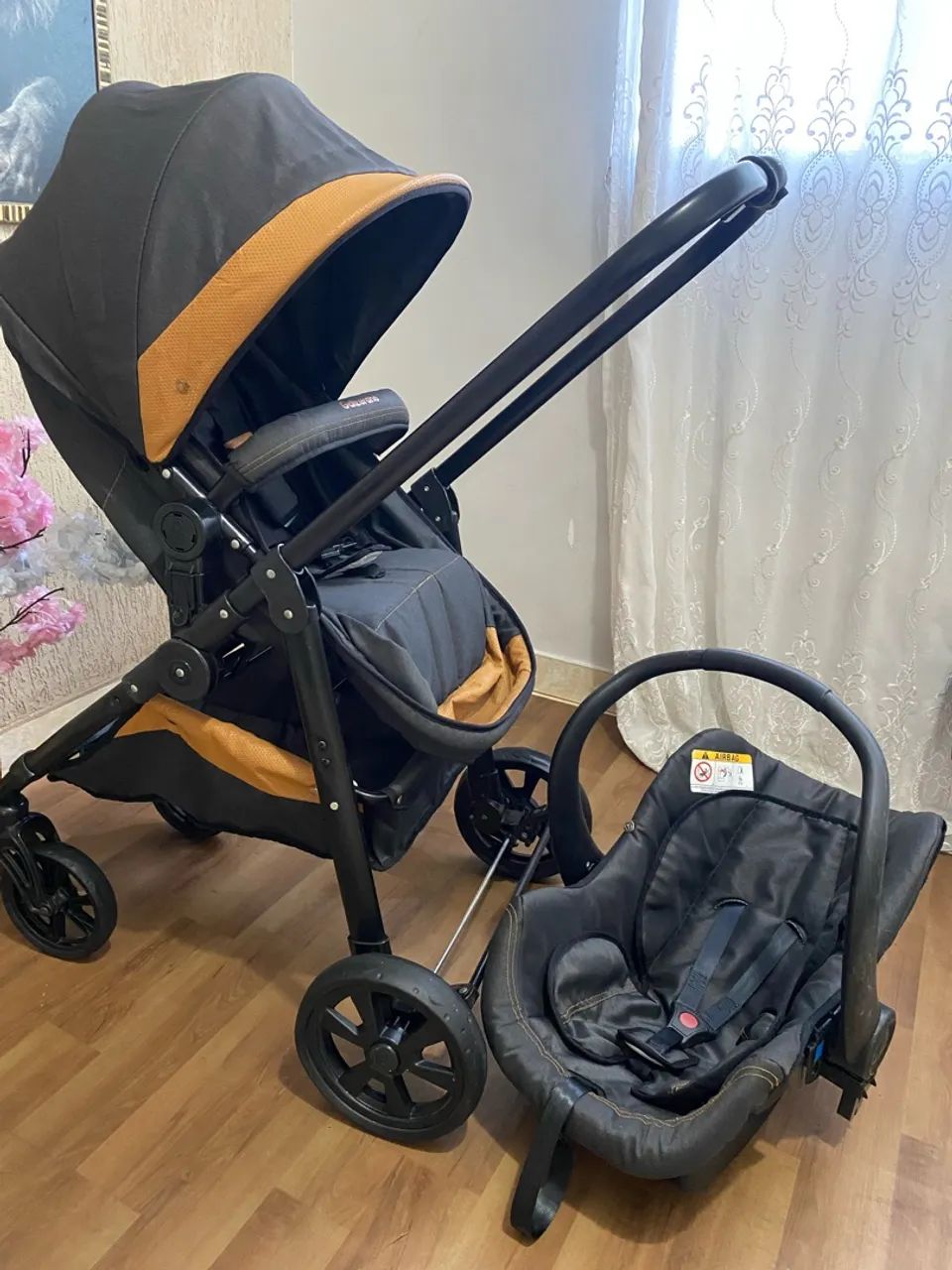 Carrinho Moisés com bebê conforto  - Foto 2