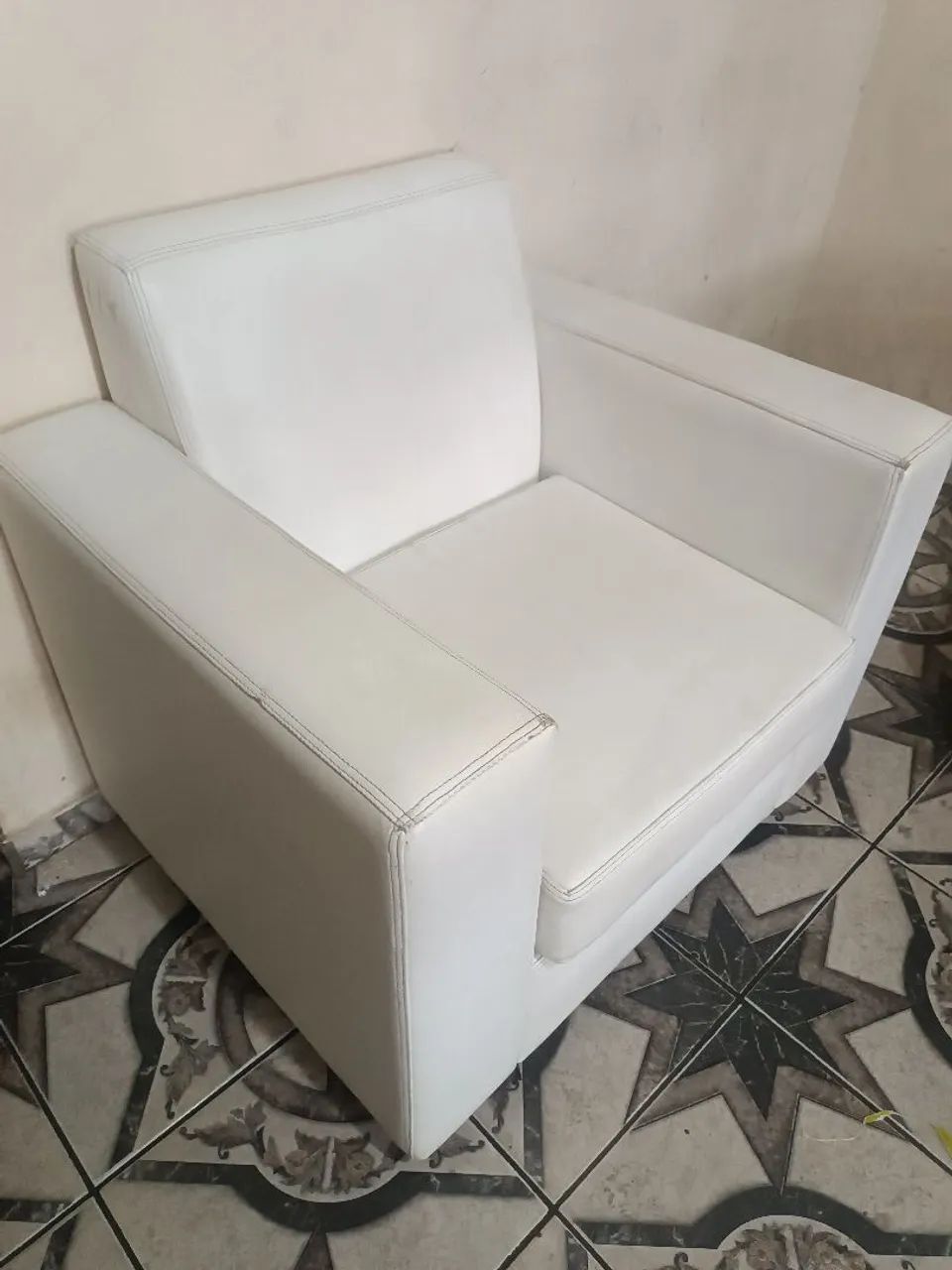Vendo Sofá Couro - Foto 3
