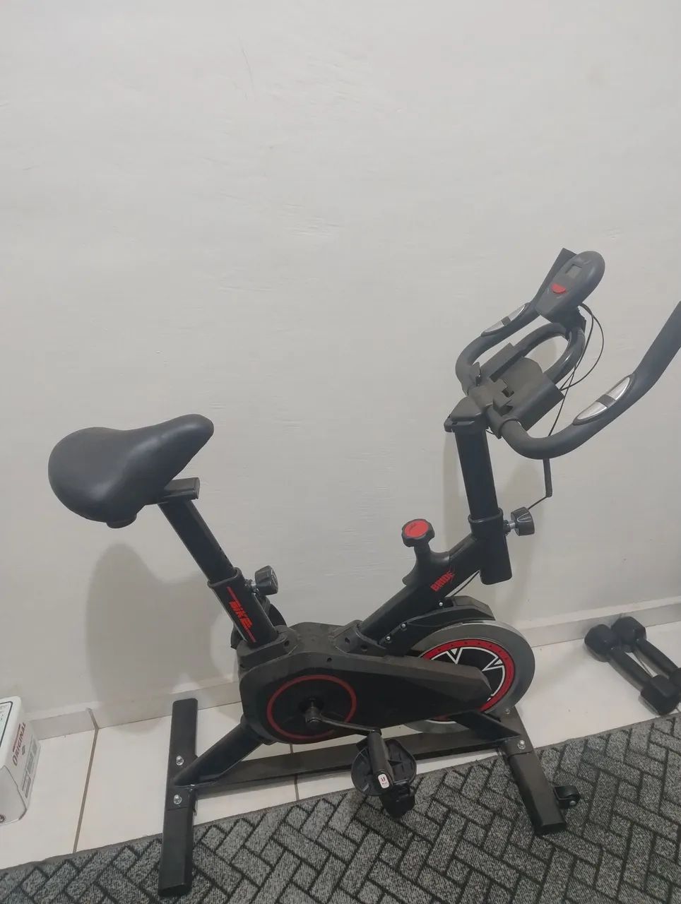 Bicicleta Ergométrica Spinning - Excelente Estado - Foto 2