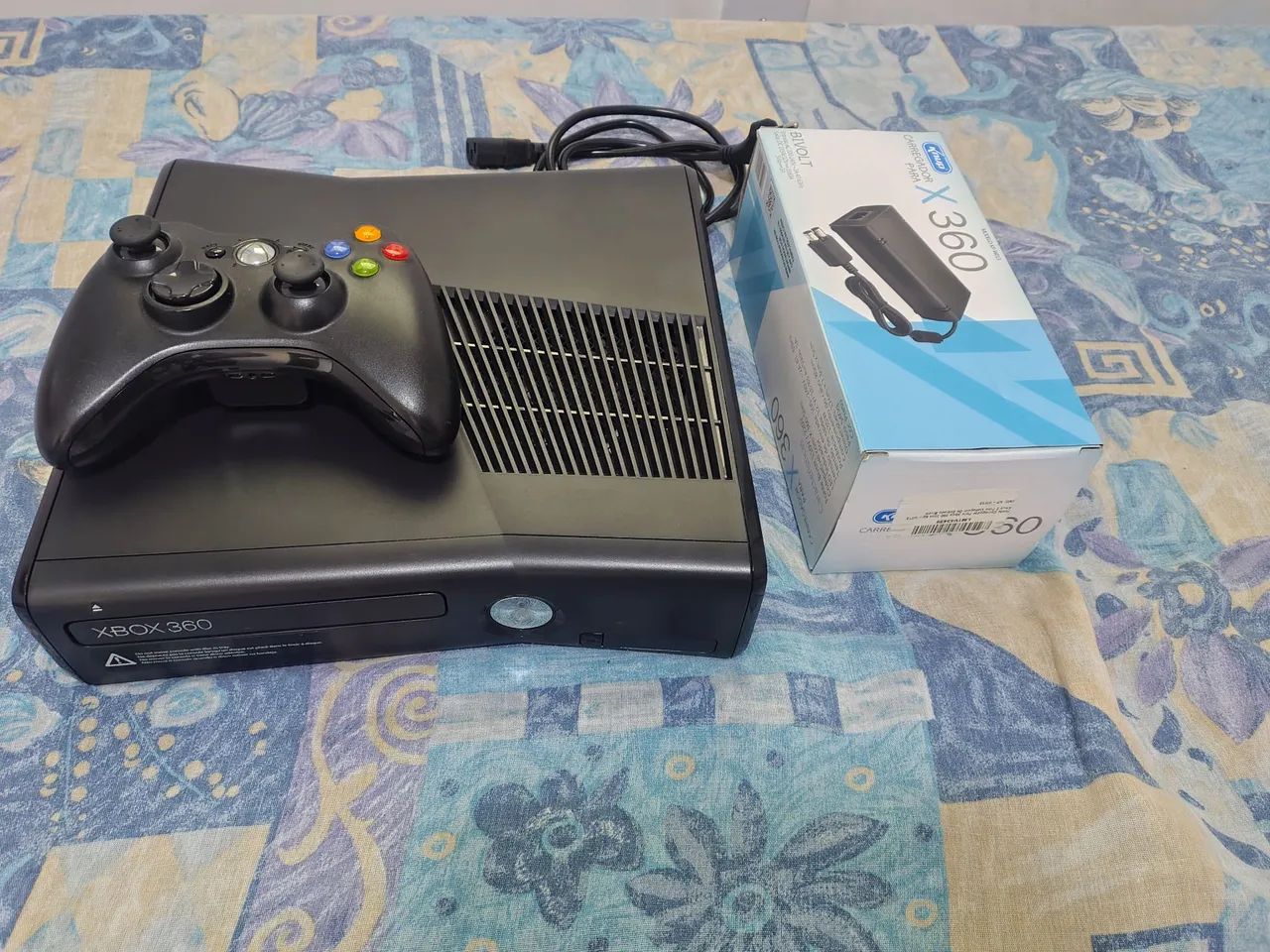 Xbox 360 Super slim 