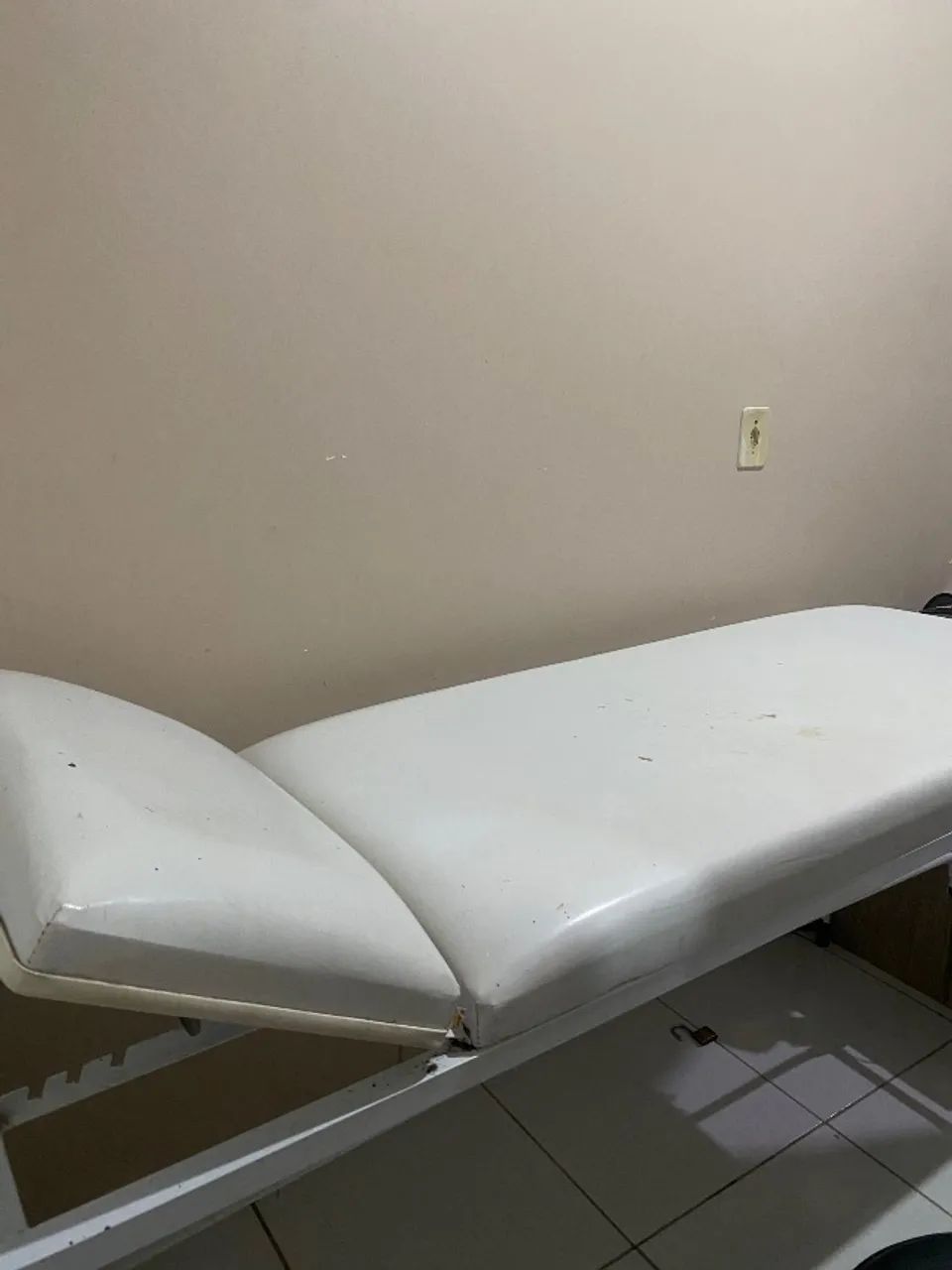 Maca e cadeira mocho (estética) - Foto 3