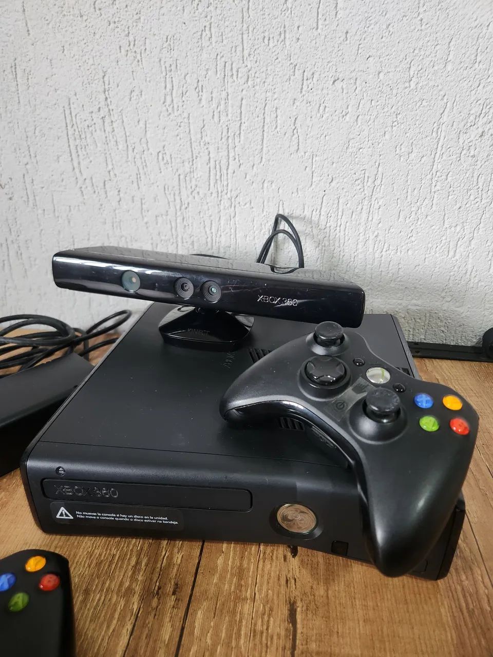 Xbox 360 + kinect - Consoles de Vídeo Game - Pires do Rio 1475177502 | OLX