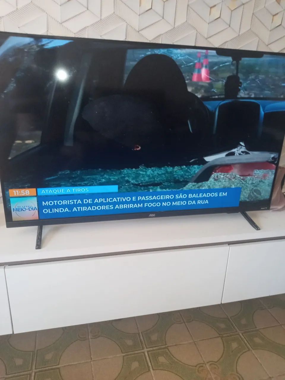 Tv AOC Roku