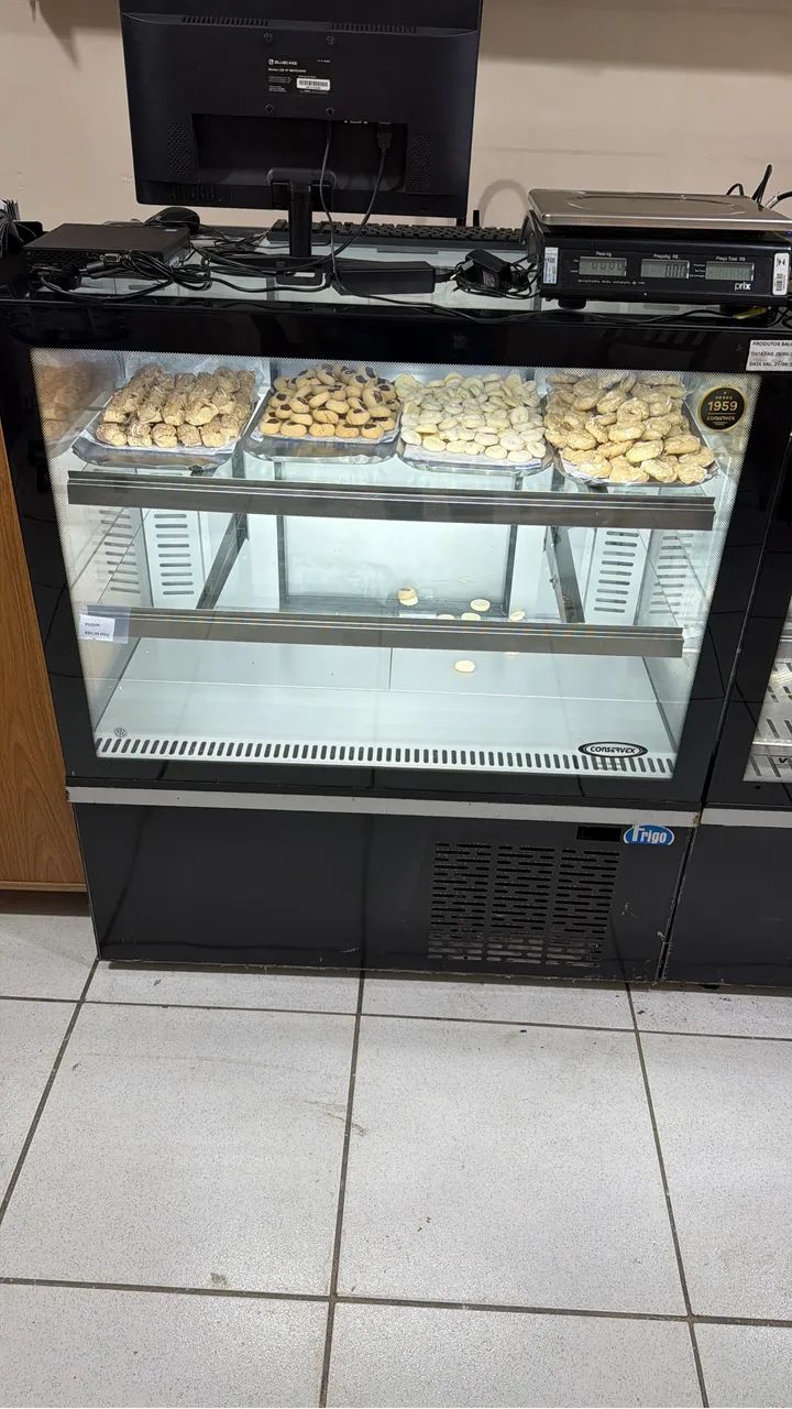 Balcão vitrine de padaria 