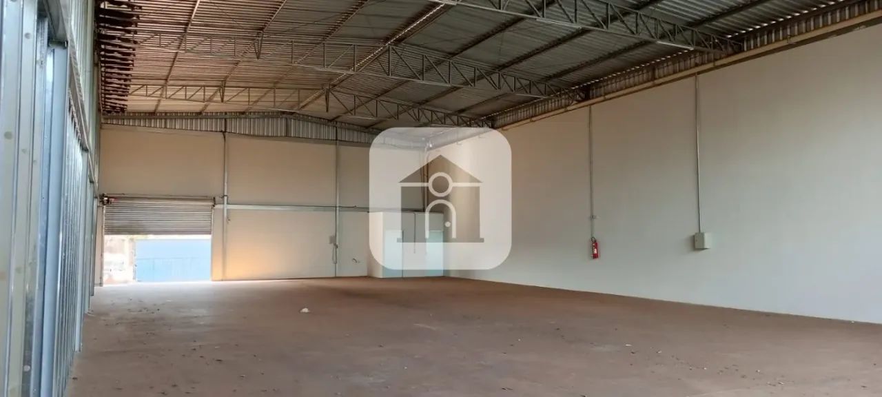 Galpão Para locação e venda No Bairro Planalto - Foto 3