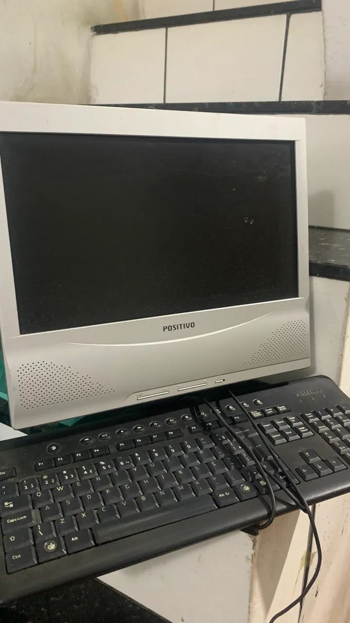 VENDO COMPUTADOR POSITIVO COMPLETO - Foto 4