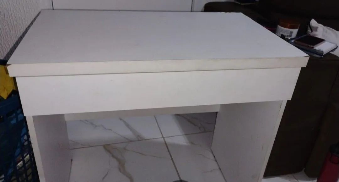 Mesa Escrivaninha Branca com Gaveta (Para levar hoje)