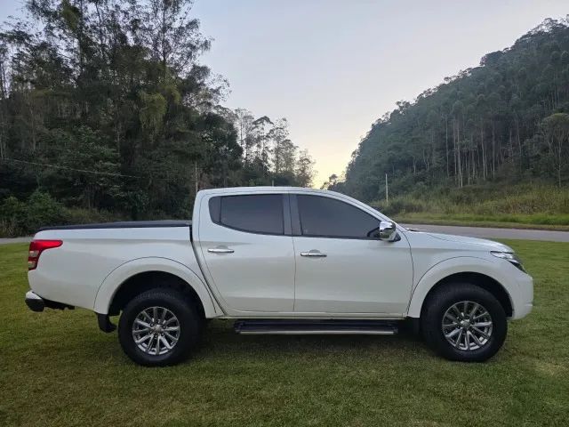 Mitsubishi L200 L200 Triton Sport HPE-S 2.4 CD Dies. Aut 2019