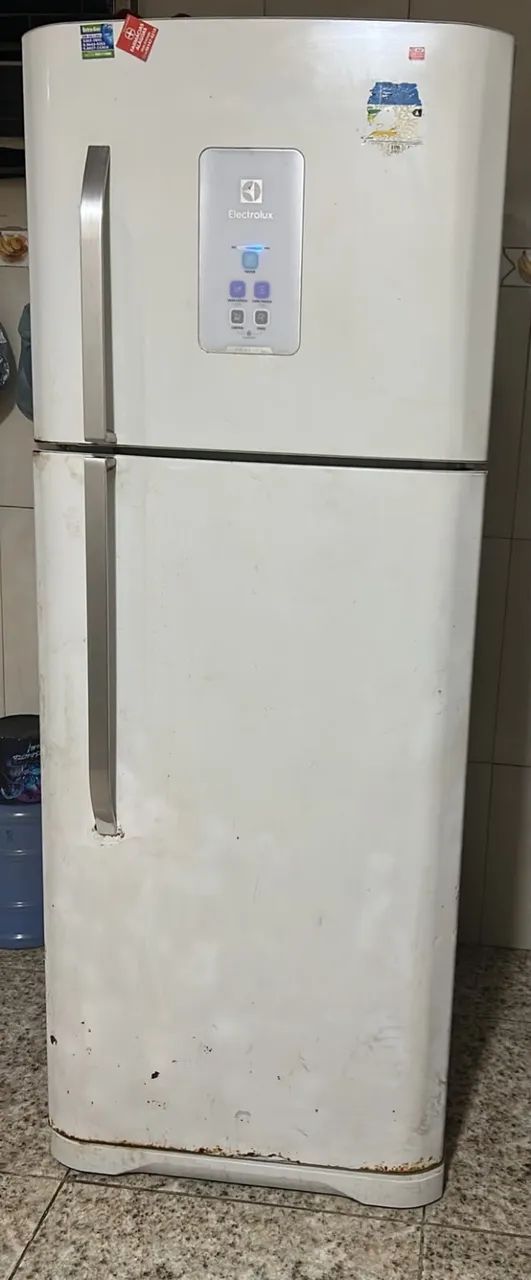 Geladeira Eletrolux 